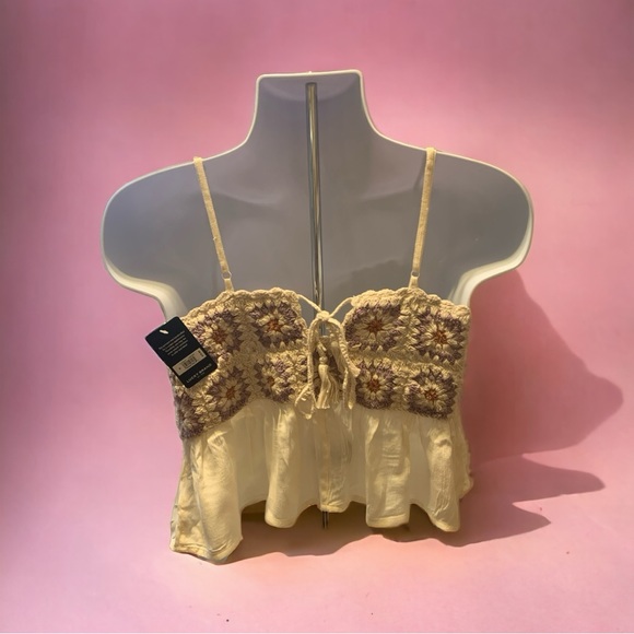 NWT Lucky Brand Crocheted Top - Picture 2 of 3